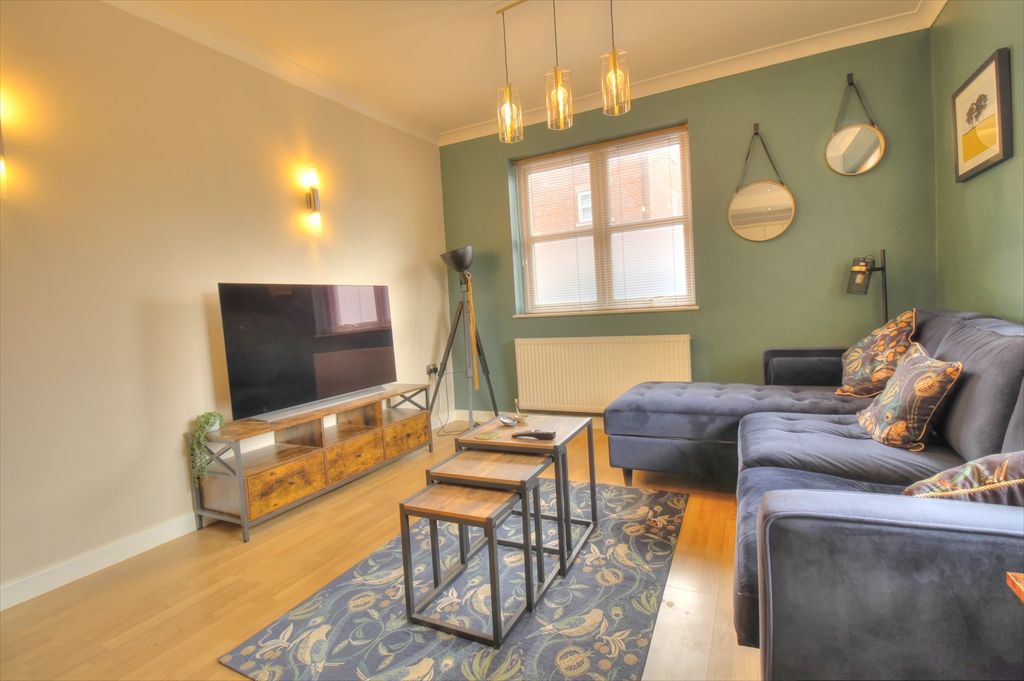 Property photo 2 of 14