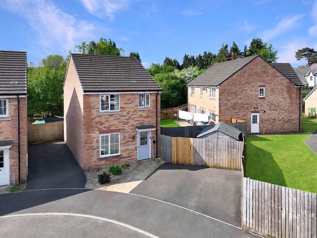 Property photo 1 of 31