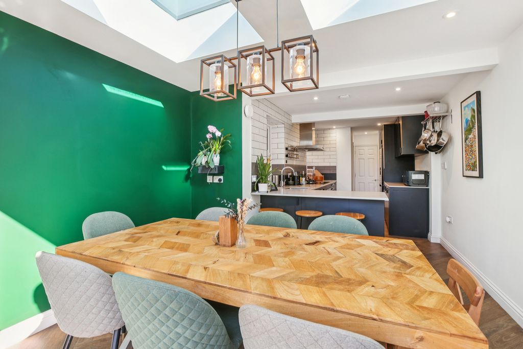 Property photo 2 of 18 Dining