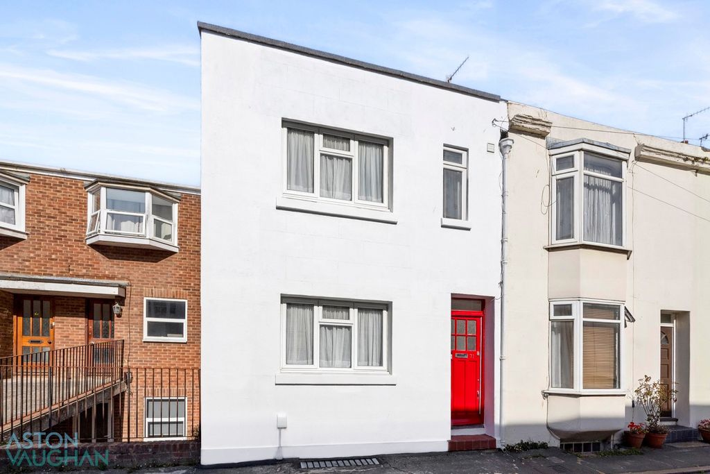 Property photo 1 of 20 4532710