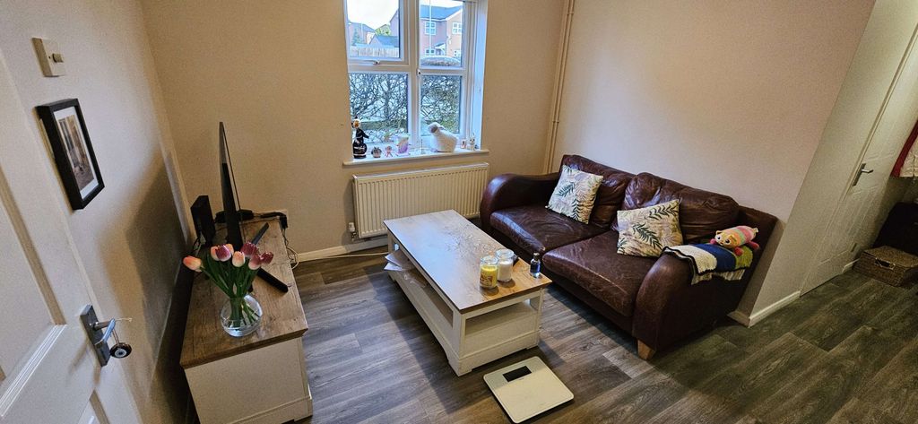 Property photo 3 of 13 Gallery