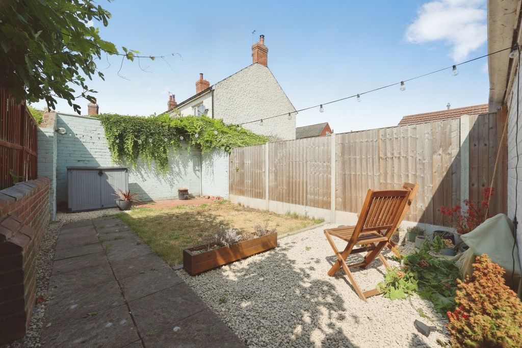 Property photo 3 of 18 5311712