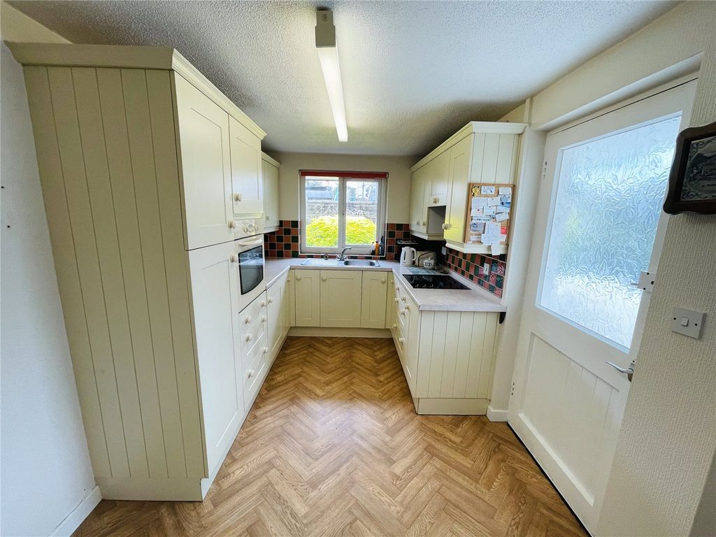 Property photo 3 of 23 Picture No. 08