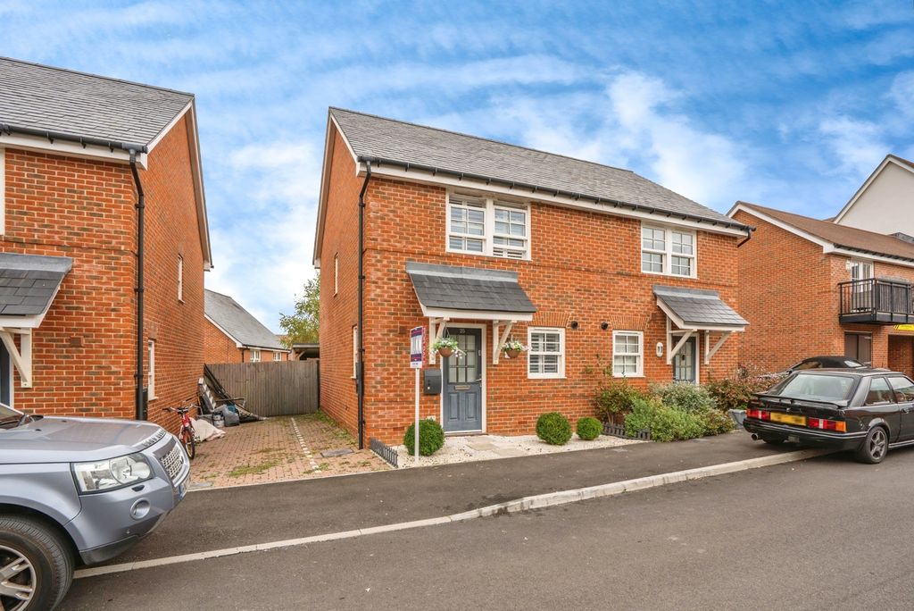 Property photo 1 of 13 Photo