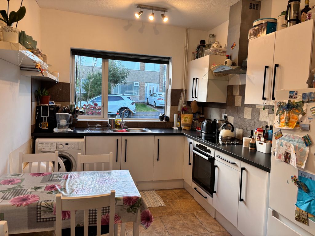 Property photo 2 of 9 Gallery