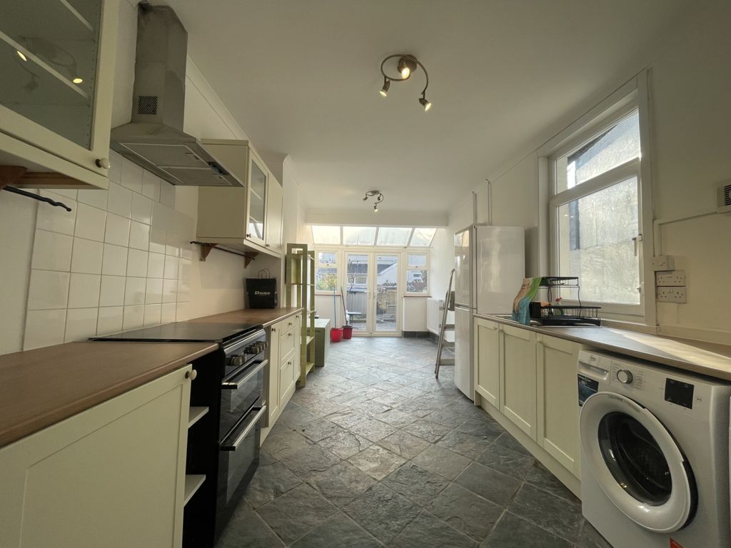 Property photo 1 of 7 Thumbnail_Img_7576