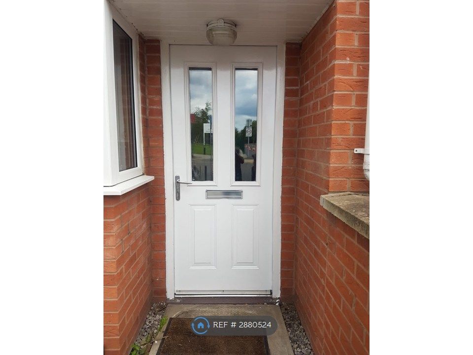 Property photo 2 of 11