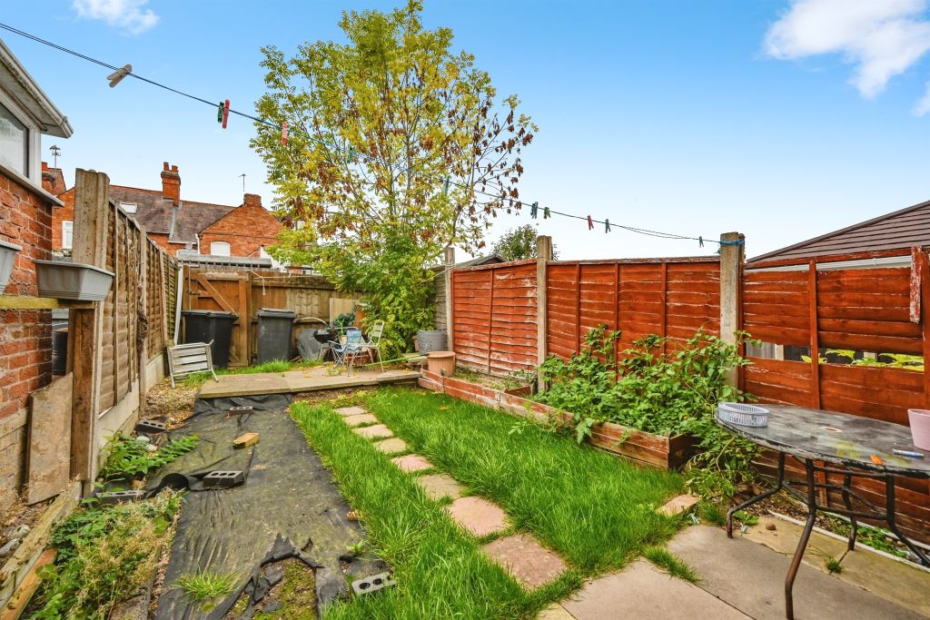 Property photo 2 of 17