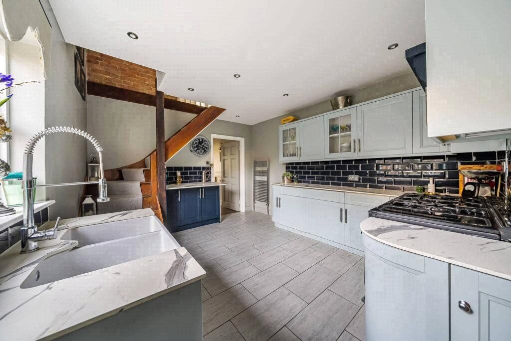 Property photo 3 of 16 Picture No. 05