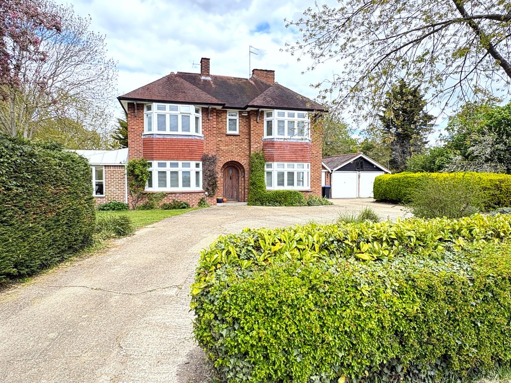Property photo 1 of 27
