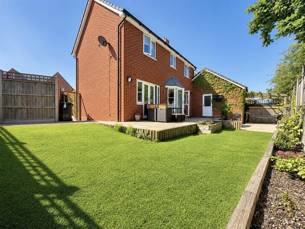 Property photo 2 of 24 34D8F076-A81A-42D3-8Ffa-F3D9Bc5355Dd.Jpeg