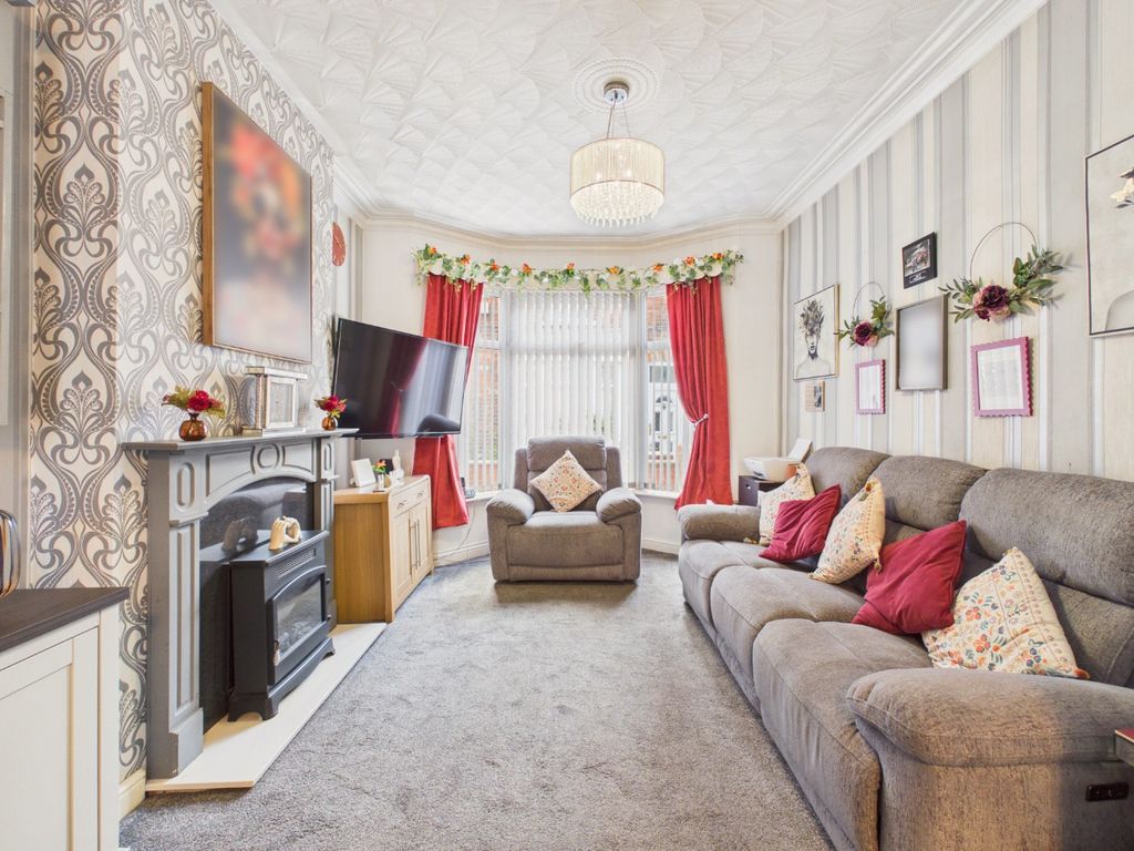 Property photo 3 of 17 5415846