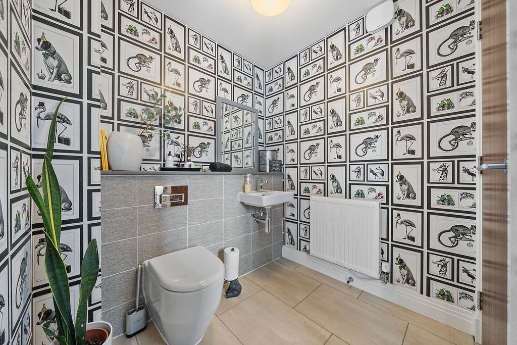 Additional image 23 of 5 bed detached house for saleCastleton Crescent, Falkirk FK2