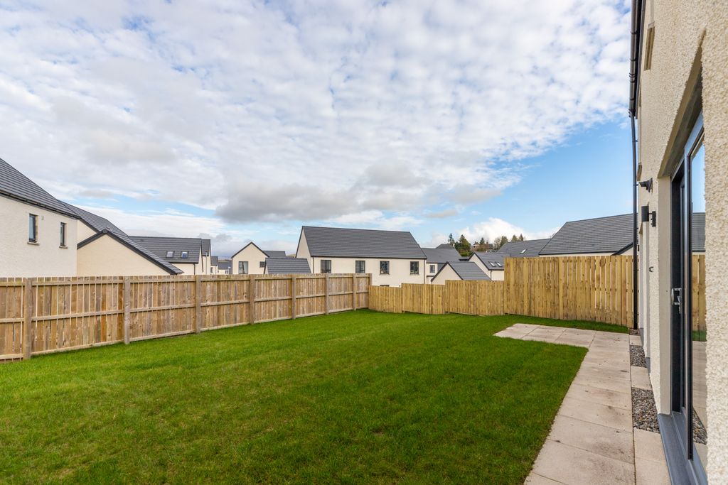Burneside Road, Kendal LA9, New home, 4 bed detached house for sale, £ ...