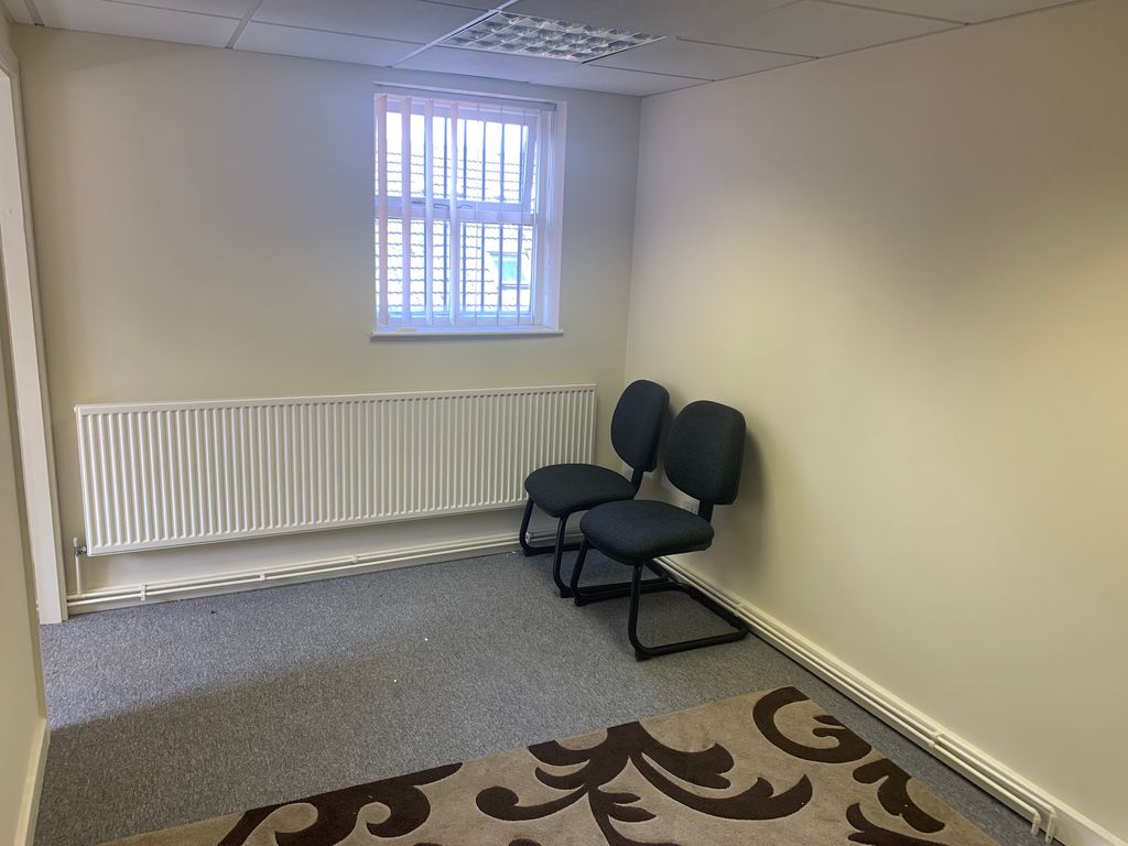 Property photo 2 of 4