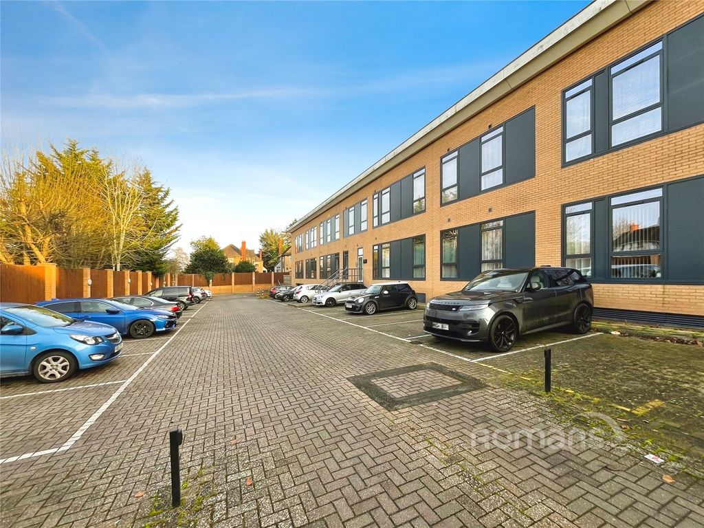 Property photo 2 of 10 Picture No. 03