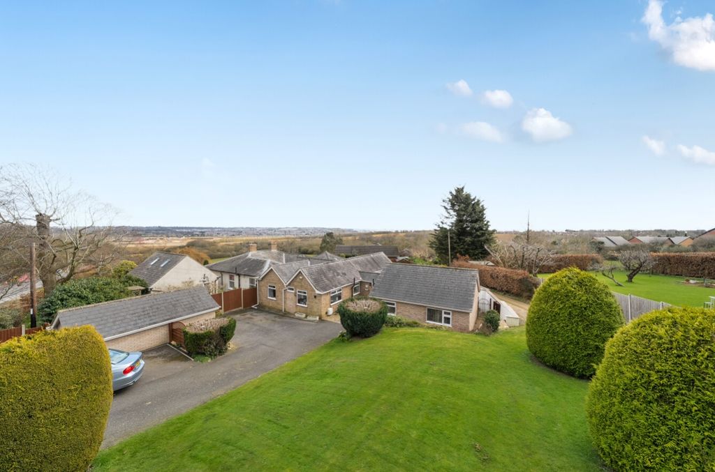 Property photo 1 of 22 1262714 (1)