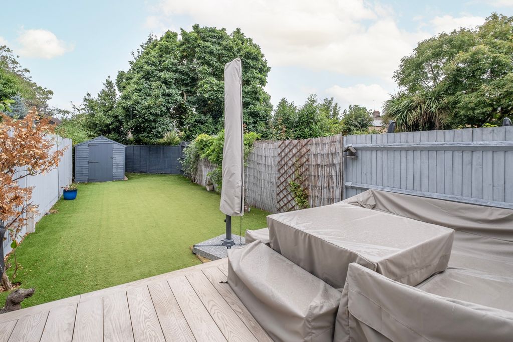 Property photo 3 of 14