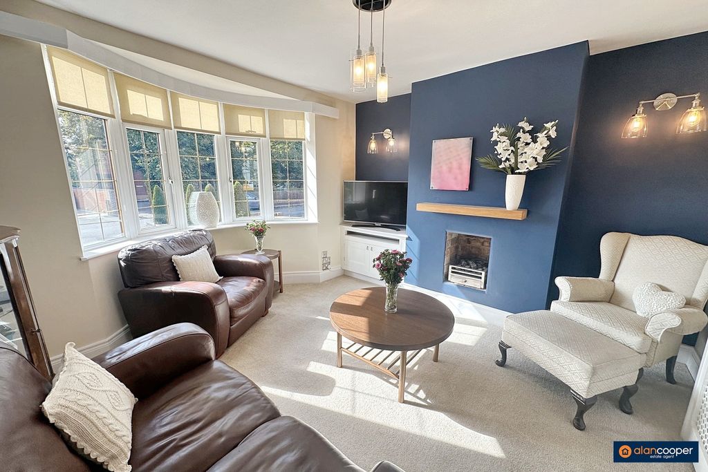 Property photo 2 of 36 4445493