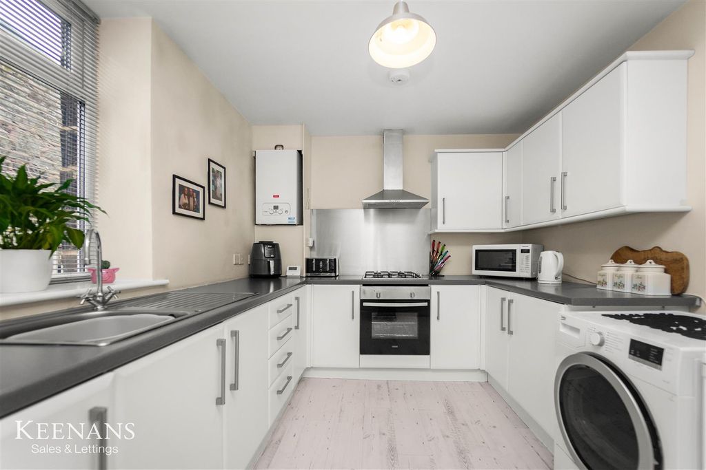 Property photo 2 of 30 2.Jpg