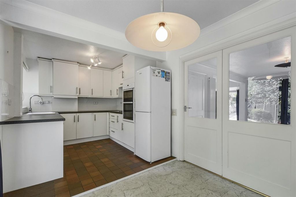 Property photo 2 of 27 Kitchen Diner_3.Jpeg