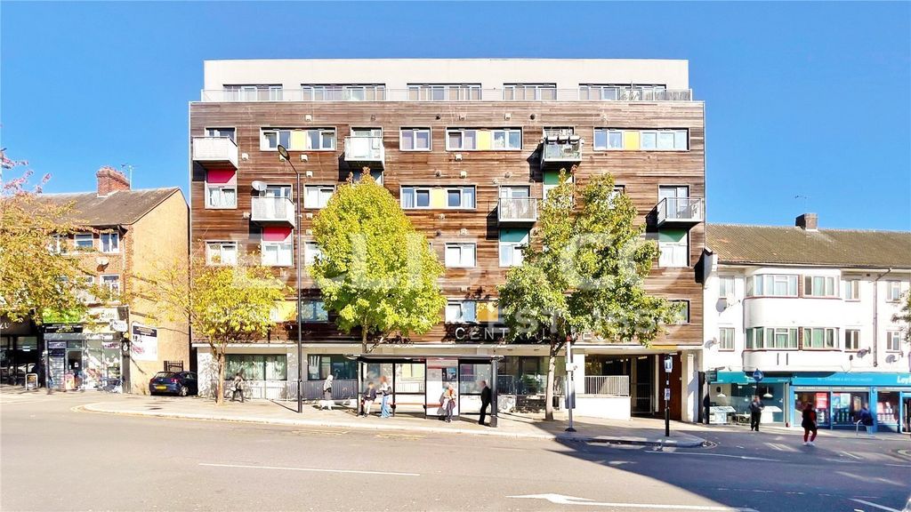 Property photo 2 of 12 Picture No. 62