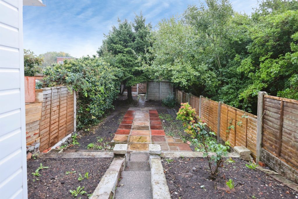 Property photo 3 of 20