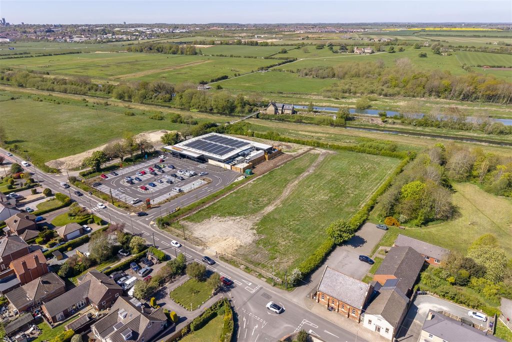 Property photo 1 of 10 Land (Washingborough)-1.Jpg