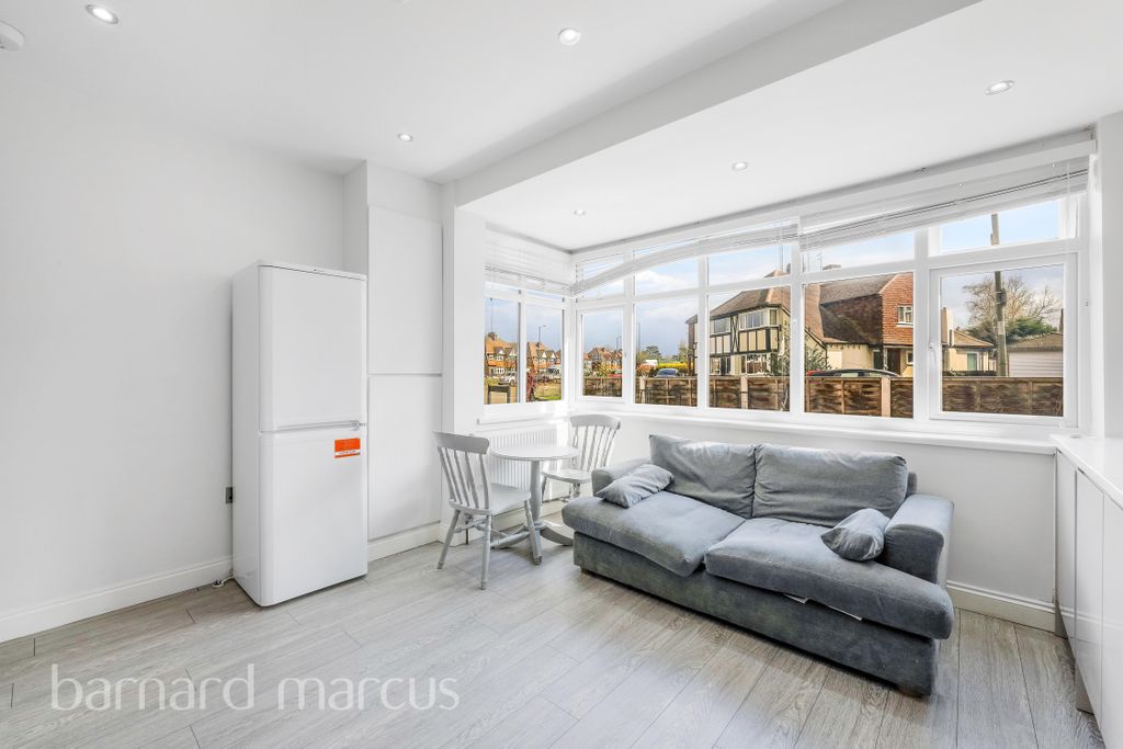 Property photo 3 of 8 Living Room