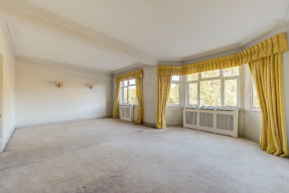 Property photo 3 of 4