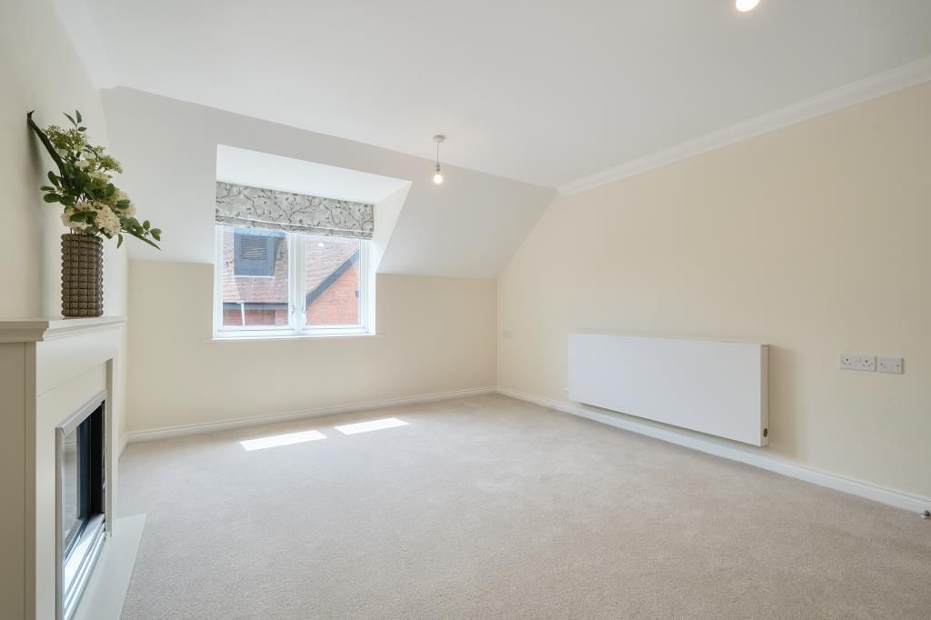 Property photo 2 of 22 Internal View