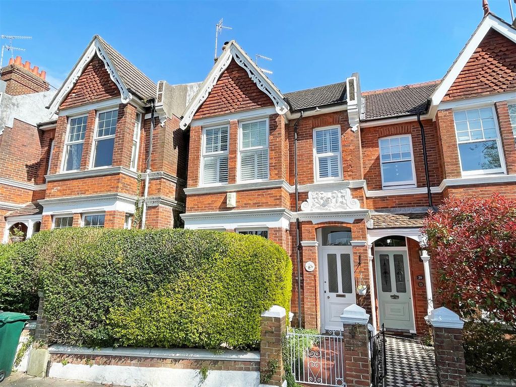 Property photo 1 of 13 Maina.Jpg