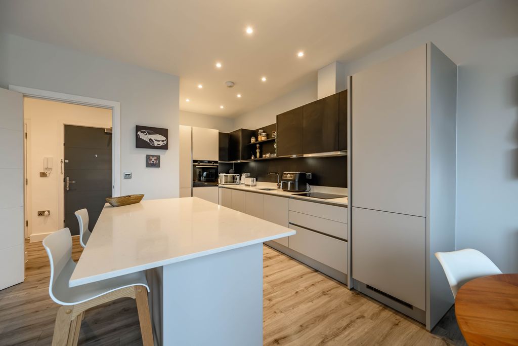 Property photo 3 of 22 Dsc_5327-Hdr