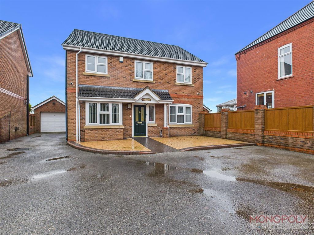 Property photo 1 of 33 Cam04439G0-Pr0209-Still035.Jpg