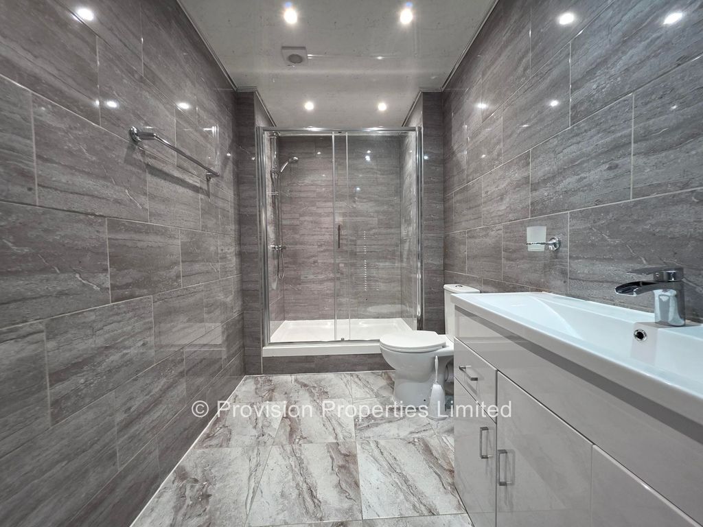 Property photo 2 of 5 Photo