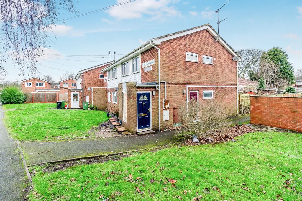 Property photo 2 of 12