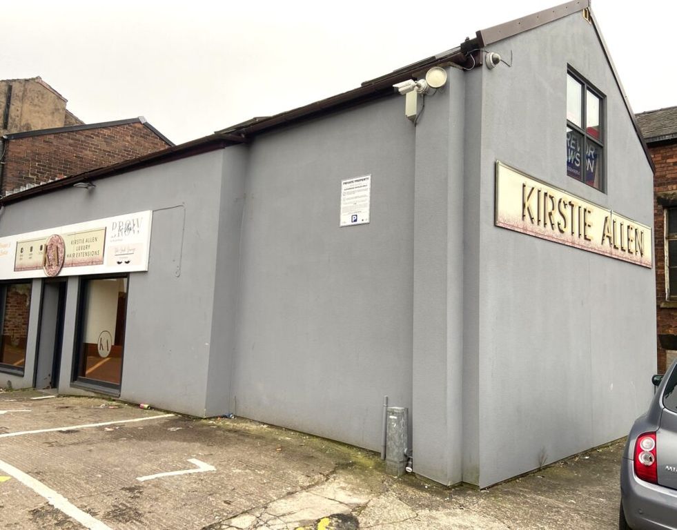 Property photo 2 of 7