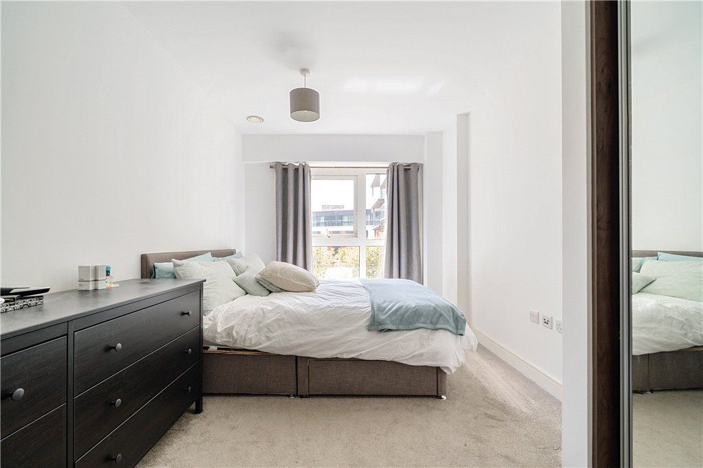 Property photo 2 of 17 Picture No. 08