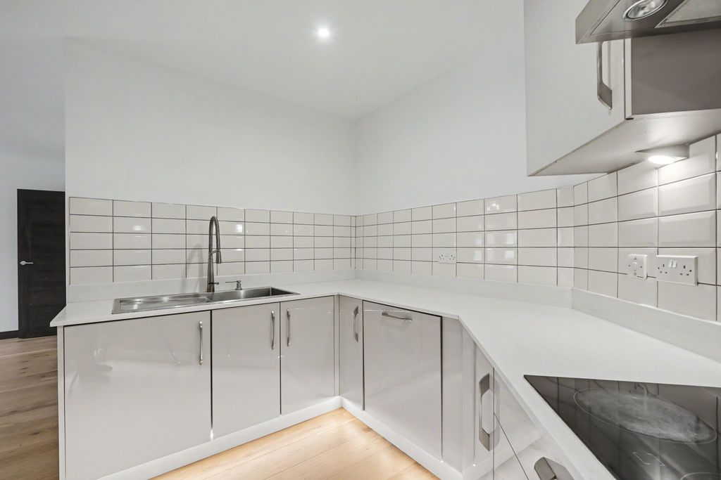 Additional image 8 of 2 bed flat for saleWilliam Mundy Way, Dartford DA1