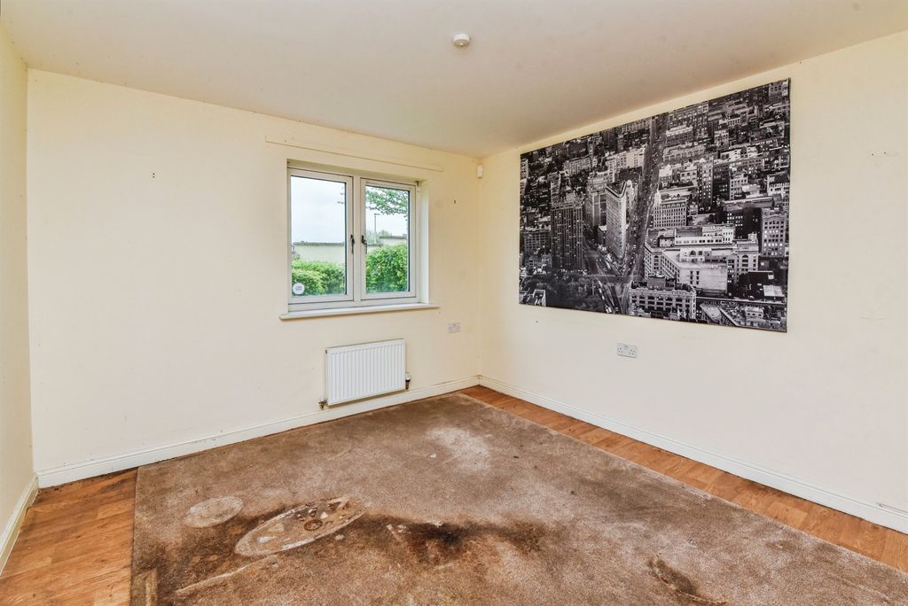 Additional image 10 of 2 bed flat for saleBennett Gardens, Frome BA11