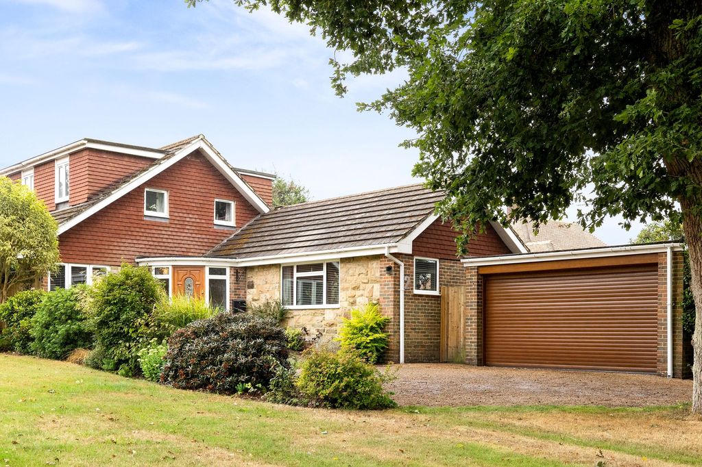 Property photo 1 of 26