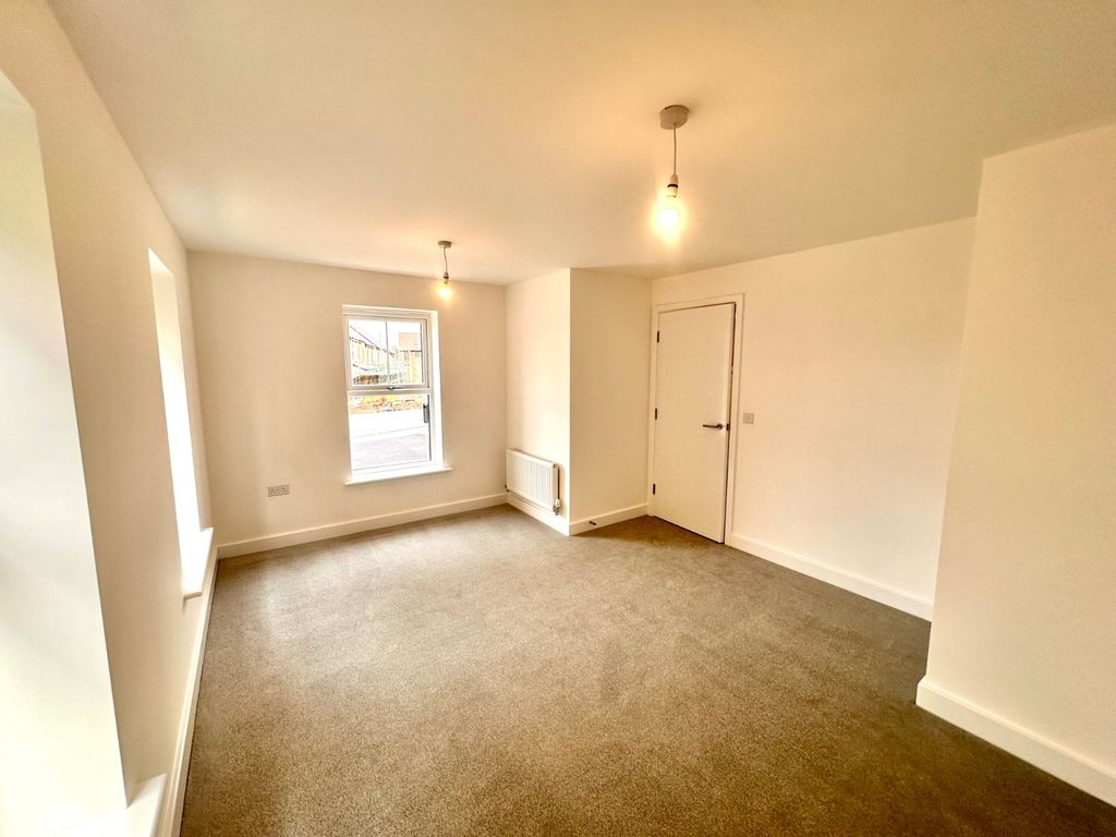 Property photo 3 of 9 Picture No. 09