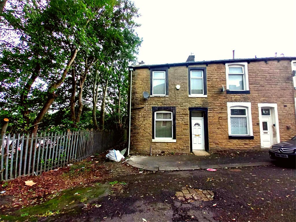 Property photo 1 of 10