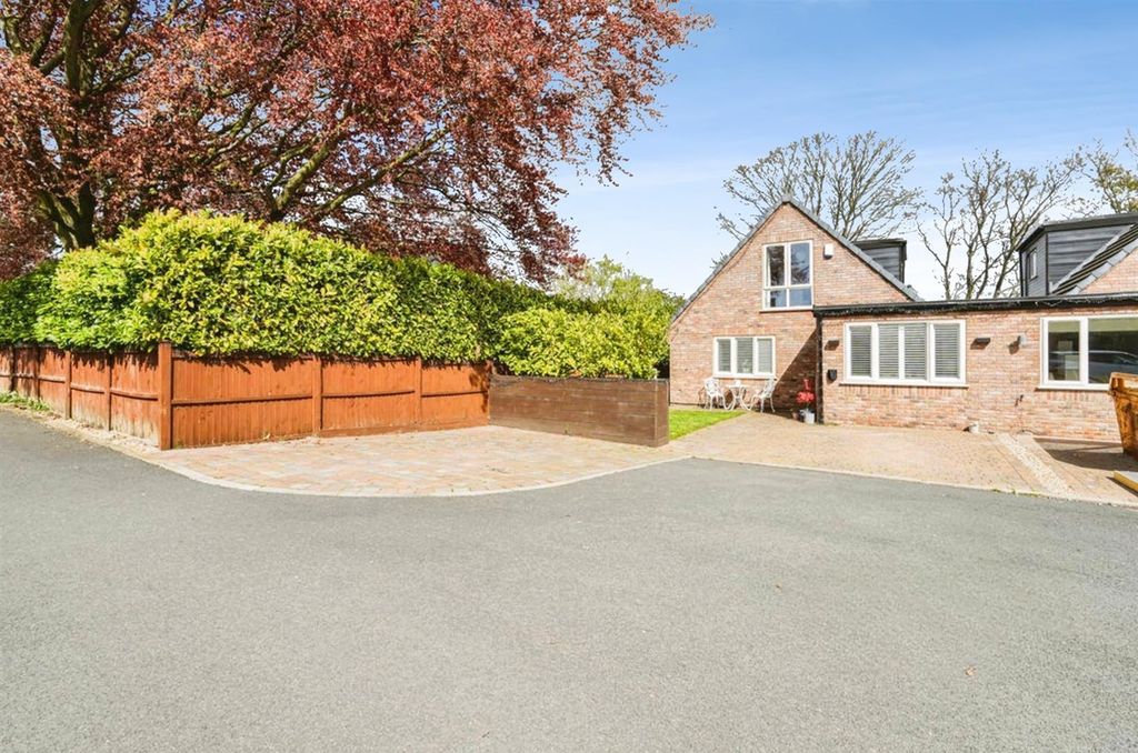 Property photo 1 of 15 Aa9Lpmvhek67Vjhhxuwmwq.Png