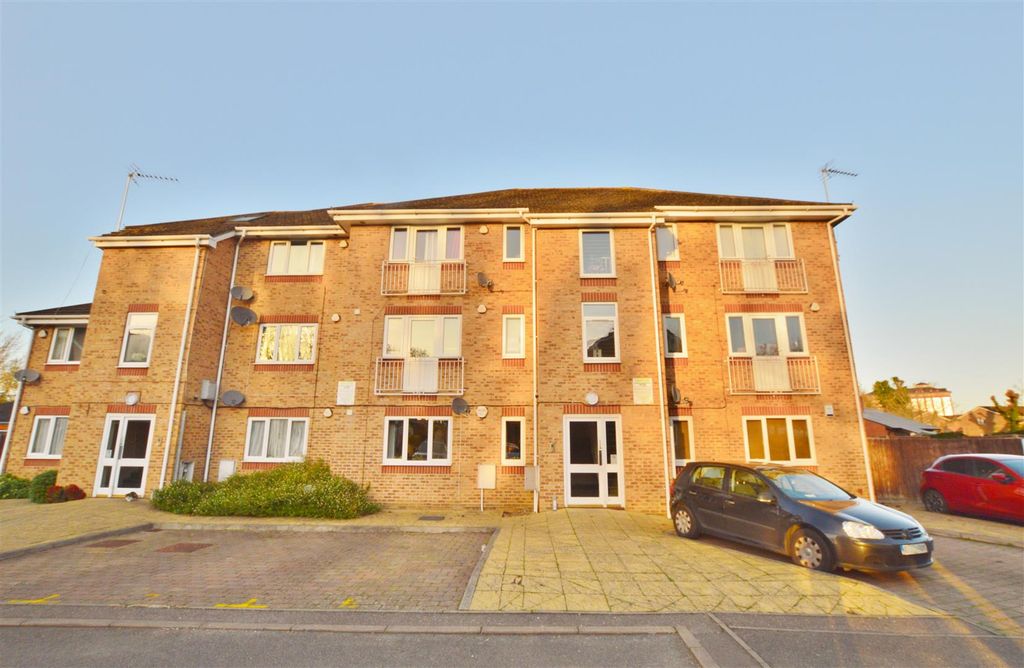 Property photo 1 of 8 Dsc_0582.Jpg