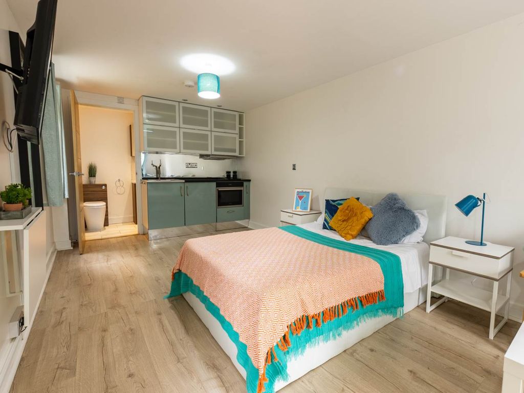 Property photo 1 of 12 1Gl-Student-Accommodation-Hr-5