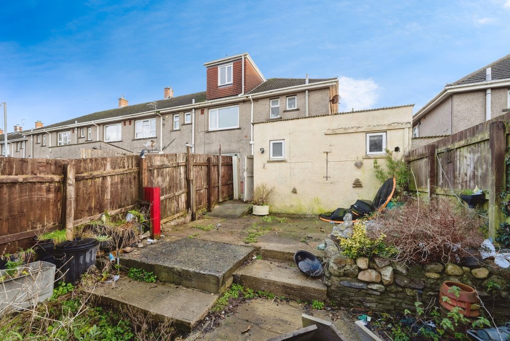 Additional image 17 of 3 bed flat for saleHeol Maes Y Cerrig, Loughor, Swansea SA4