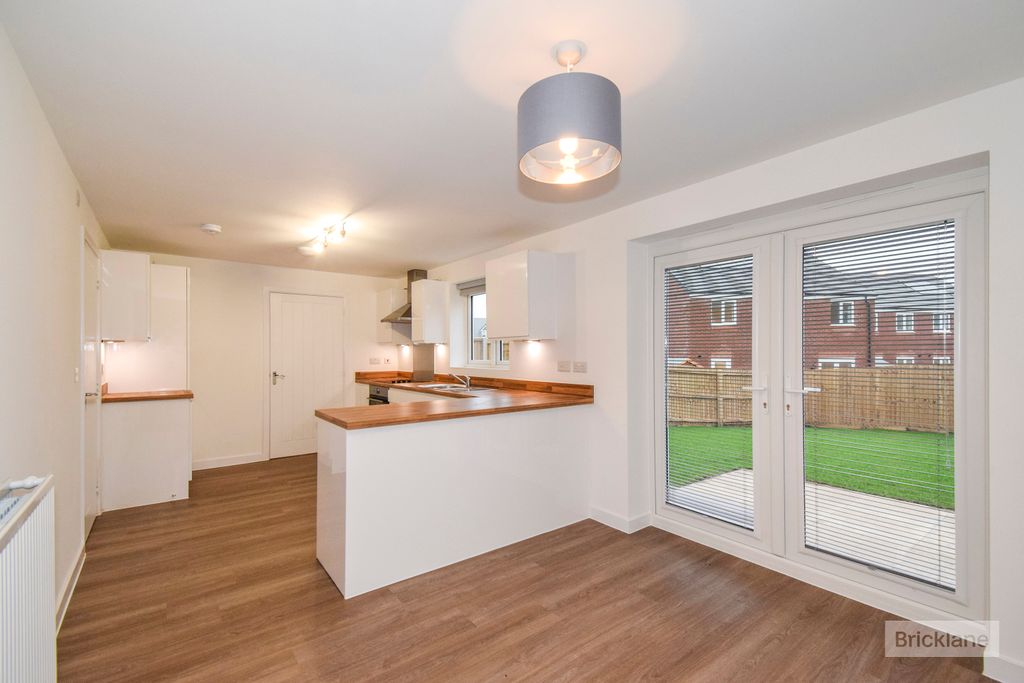 Property photo 3 of 15 Image