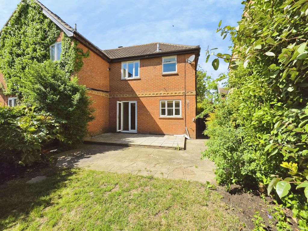 Property photo 3 of 4