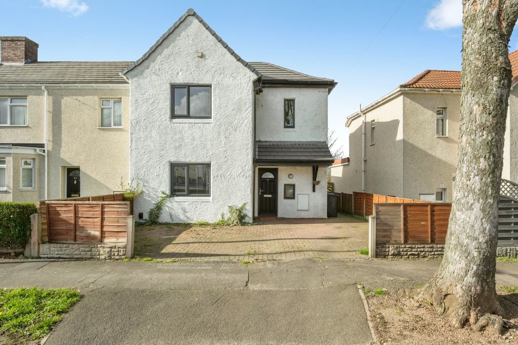 Property photo 1 of 15